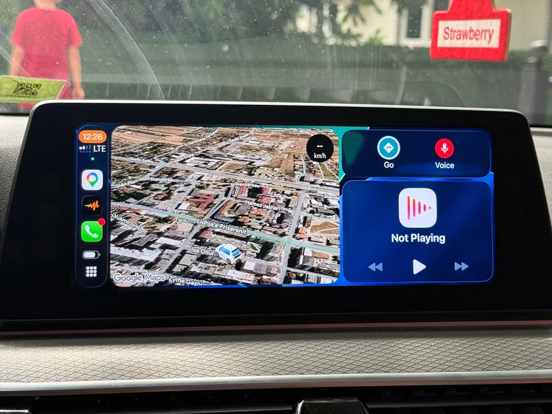 BMW — Apple CarPlay / Android Auto